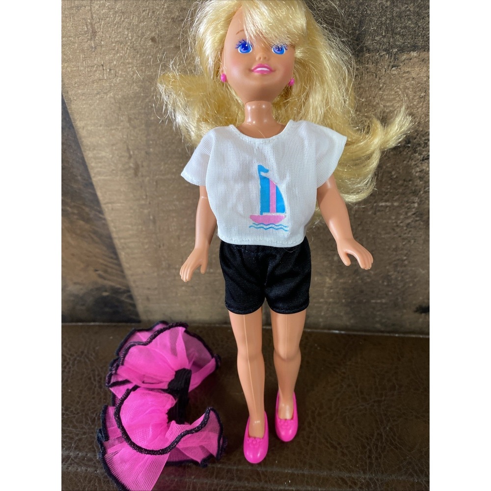 Vintage Mattel Stacie Doll Barbie's Younger Sister‎ 1991 w/ Extra Tutu Skirt